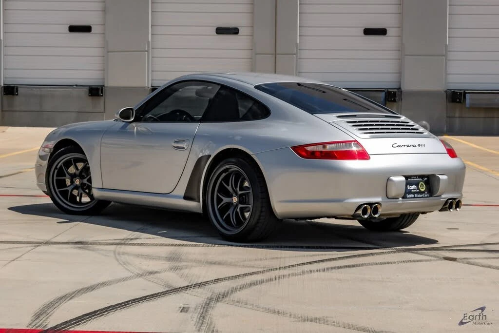 2006 Porsche 997 Carrera 4 - Image 11 of 31