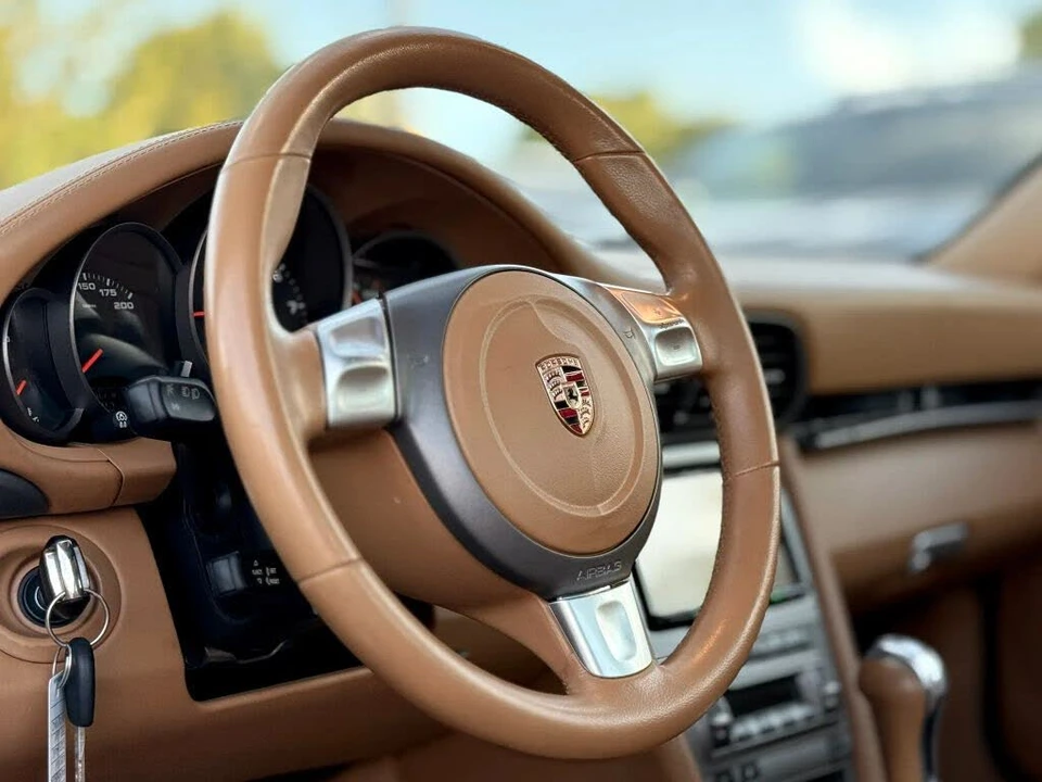 2006 Porsche 997 Carrera 4 - Image 10 of 24