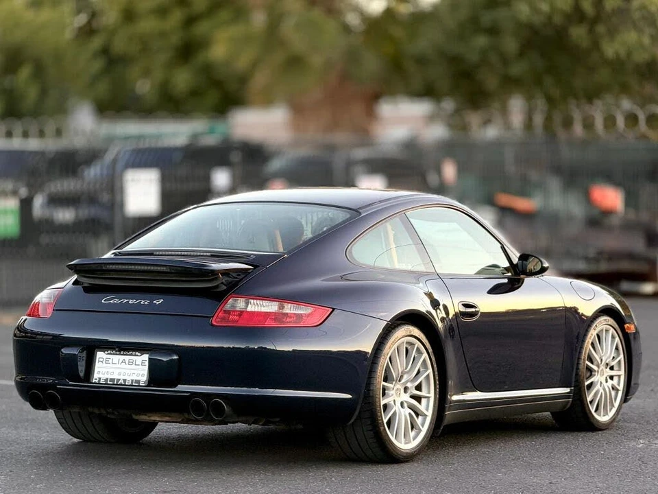 2006 Porsche 997 Carrera 4 - Image 4 of 24