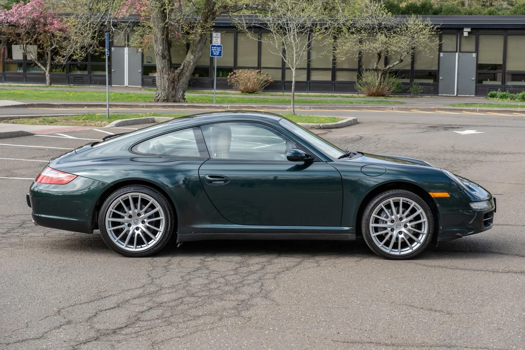 2006 Porsche 997 Carrera 4 - Image 9 of 31
