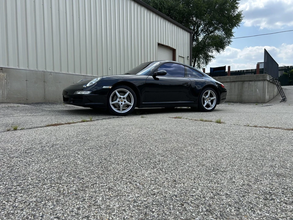 2006 Porsche 997 Carrera - Image 2 of 31