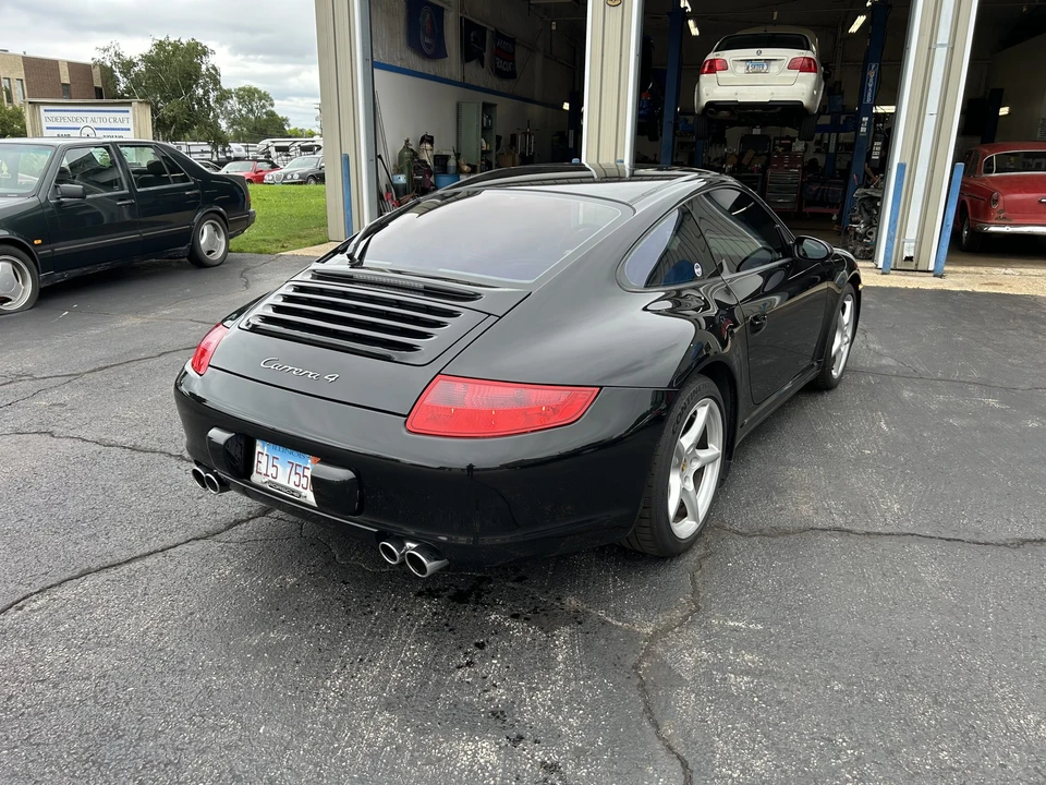 2006 Porsche 997 Carrera - Image 10 of 31