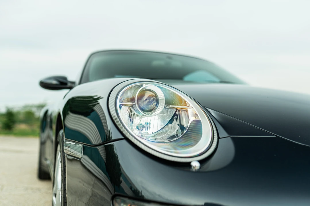 2006 Porsche 997 Carrera 4 - Image 27 of 31
