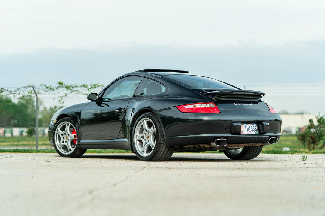 2006 Porsche 997 Carrera 4 - Image 8 of 31