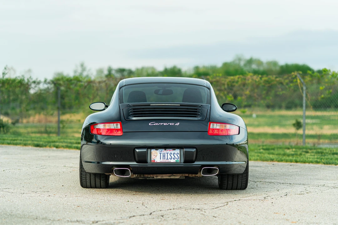 2006 Porsche 997 Carrera 4 - Image 11 of 31