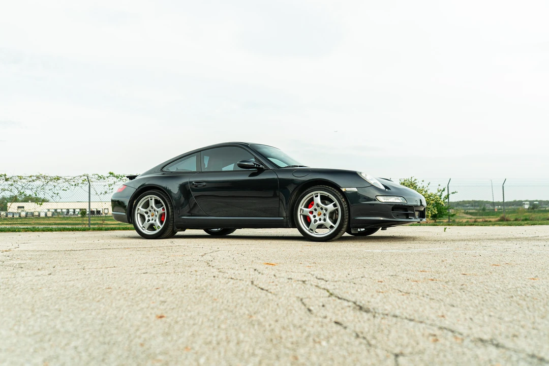 2006 Porsche 997 Carrera 4 - Image 16 of 31