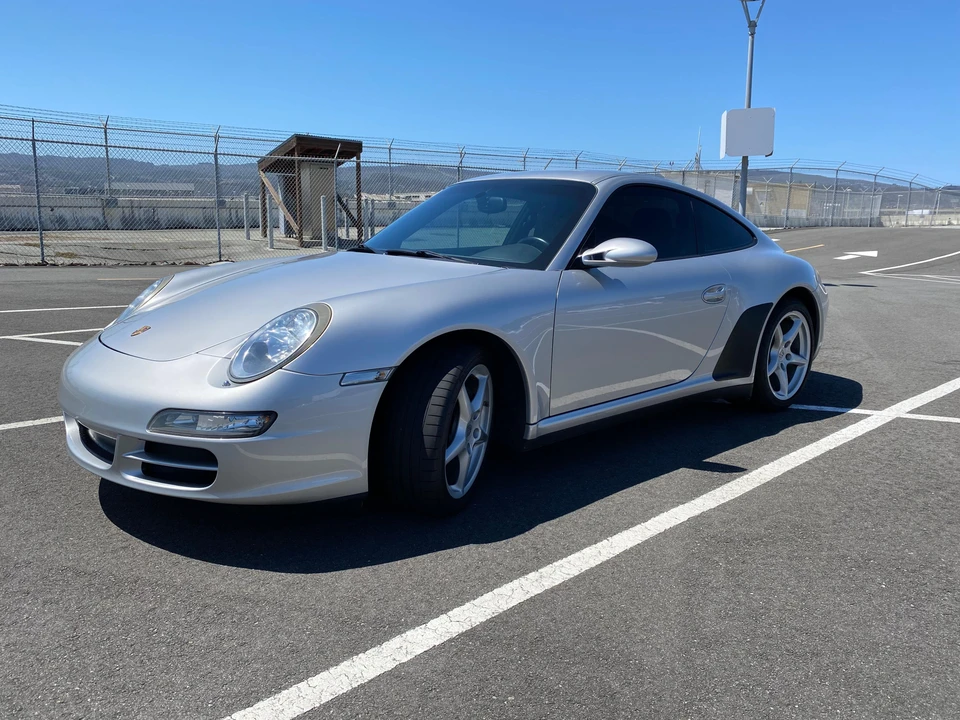 2006 Porsche 997 Carrera 4 - Image 11 of 31