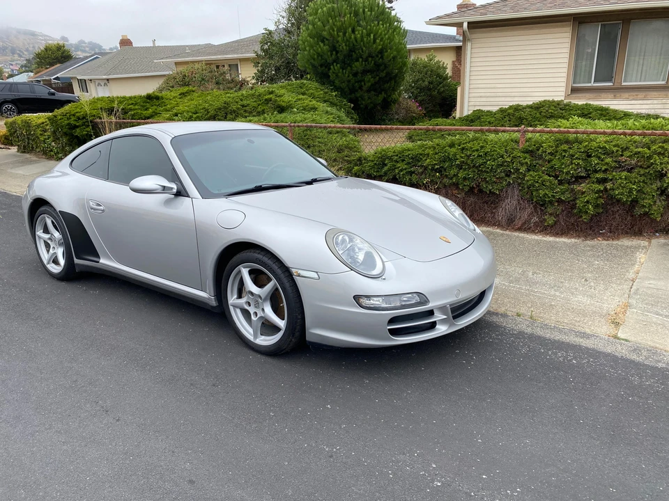 2006 Porsche 997 Carrera 4 - Image 24 of 31