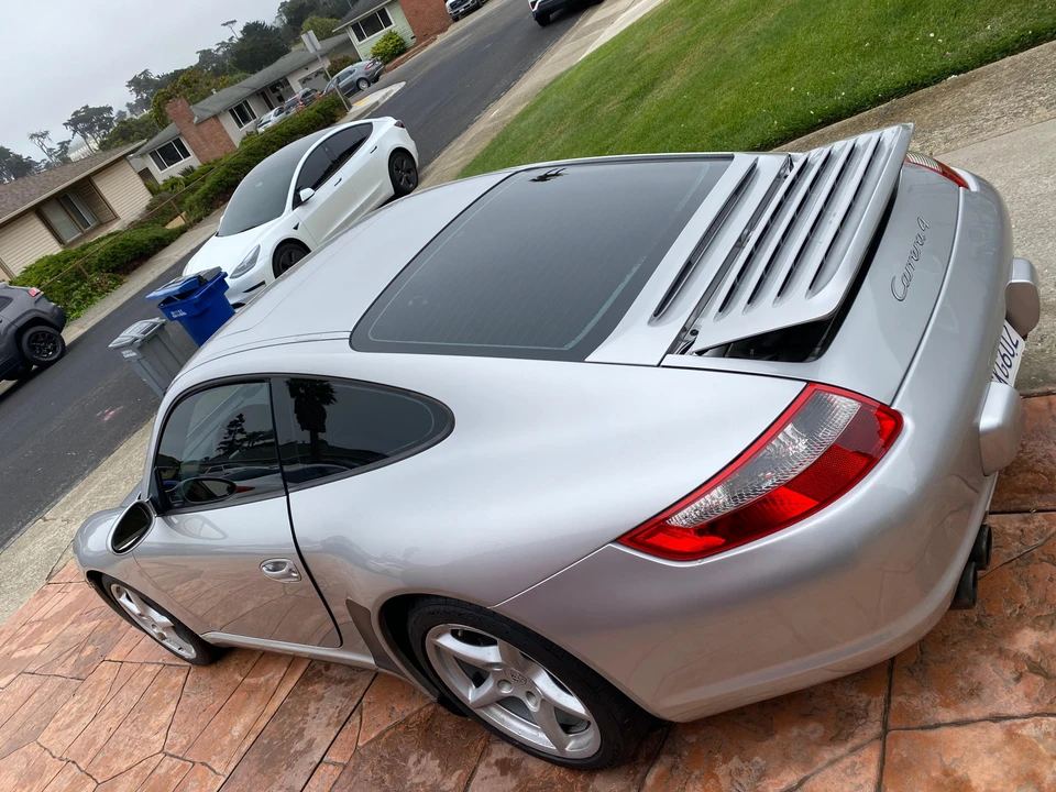 2006 Porsche 997 Carrera 4 - Image 14 of 31