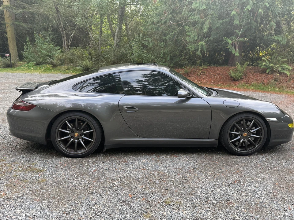 2006 Porsche 997 Carrera 4 - Image 15 of 31