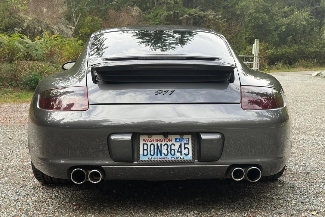 2006 Porsche 997 Carrera 4 - Image 5 of 31