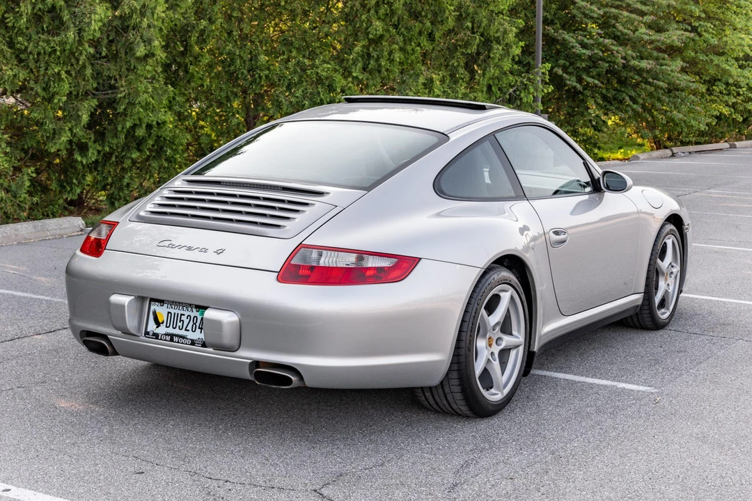 2006 Porsche 997 Carrera 4 - Image 4 of 18