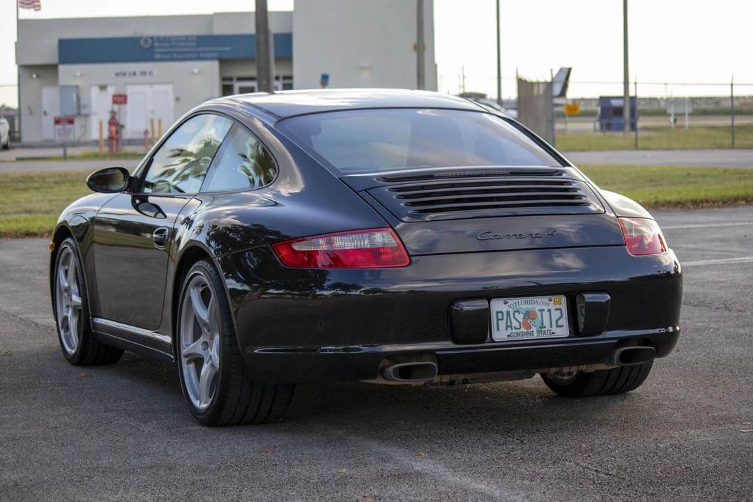 2006 Porsche 997 Carrera - Image 18 of 31
