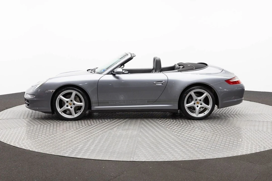 2006 Porsche 997 Carrera 4 - Image 8 of 31