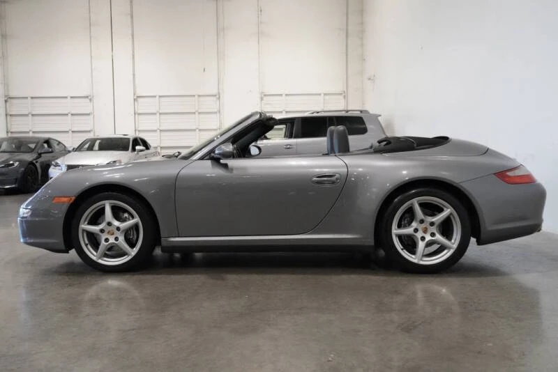 2006 Porsche 997 Carrera 4 - Image 11 of 31