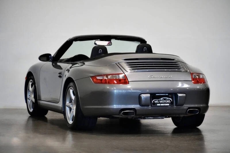 2006 Porsche 997 Carrera 4 - Image 13 of 31