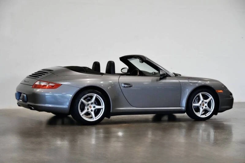 2006 Porsche 997 Carrera 4 - Image 10 of 31