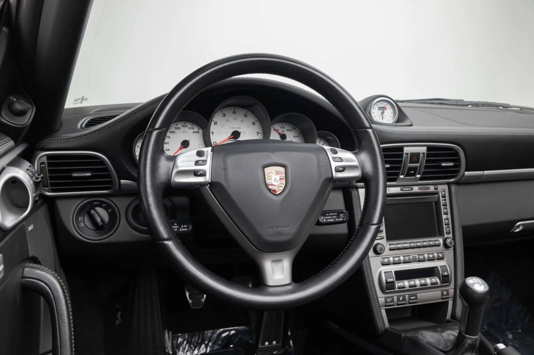 2006 Porsche 997 Carrera 4S - Image 10 of 31