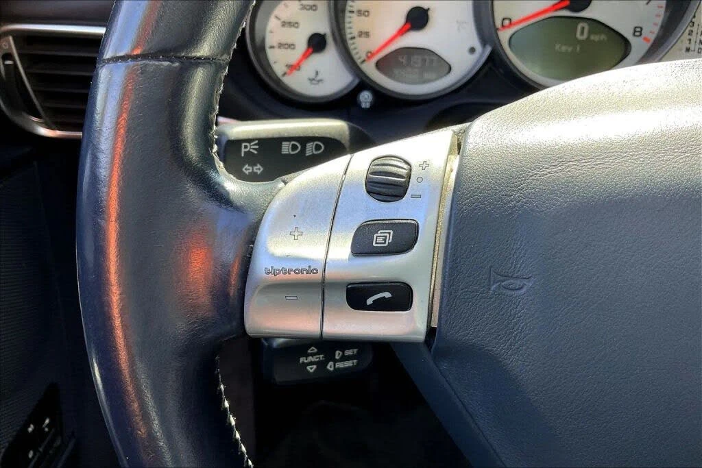 2006 Porsche 997 Carrera 4S - Image 10 of 31