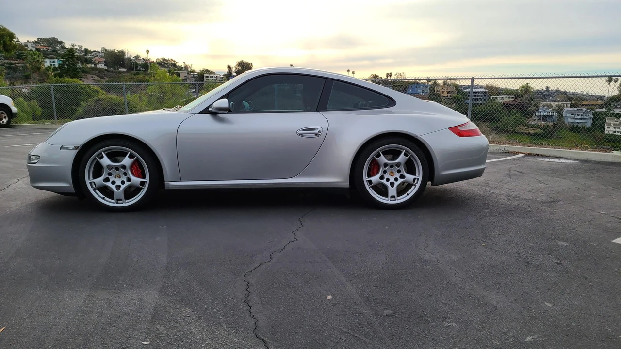 2006 Porsche 997 Carrera 4S - Image 10 of 31