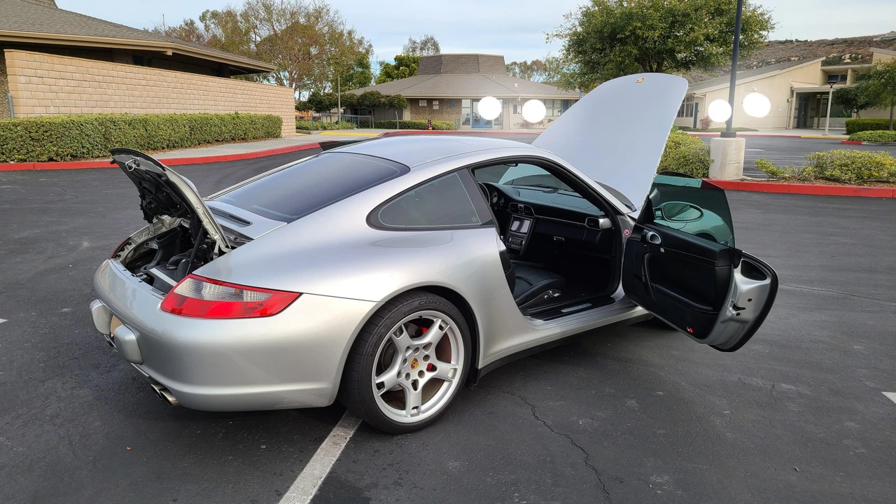 2006 Porsche 997 Carrera 4S - Image 17 of 31