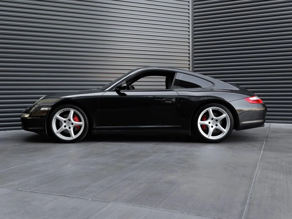 2006 Porsche 997 Carrera 4S - Image 2 of 31