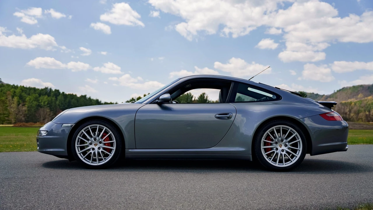 2006 Porsche 997 Carrera 4S - Image 8 of 31