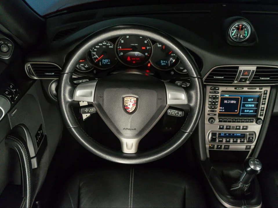 2006 Porsche 997 Carrera - Image 25 of 31