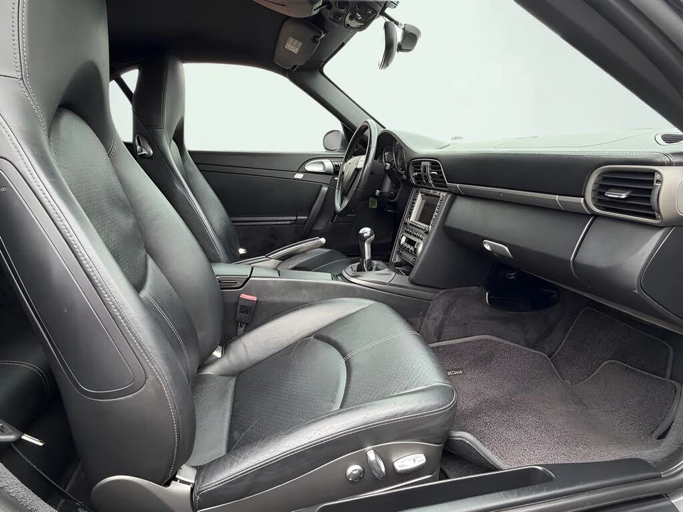 2006 Porsche 997 Carrera - Image 28 of 31