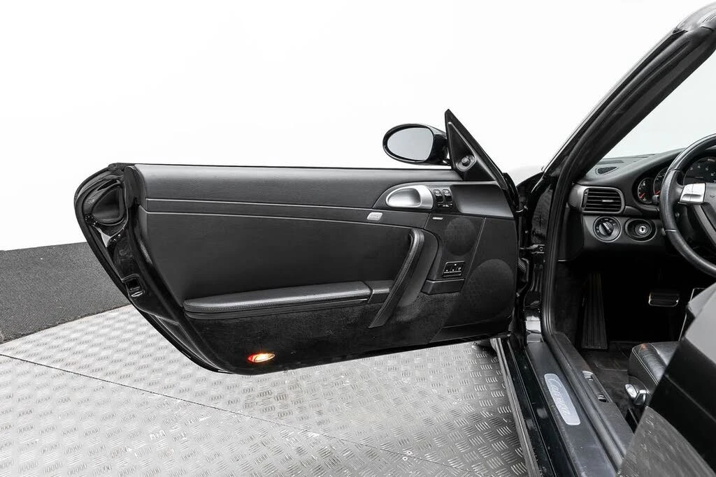 2006 Porsche 997 Carrera - Image 12 of 31