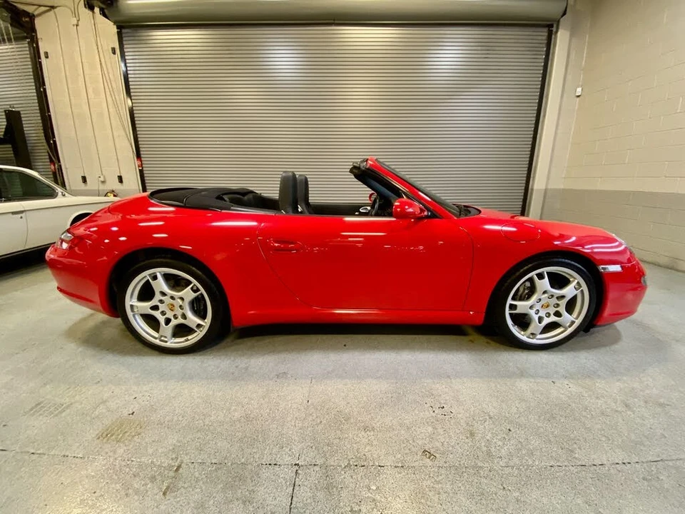 2006 Porsche 997 Carrera - Image 10 of 31