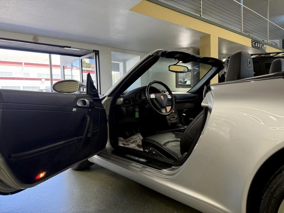 2006 Porsche 997 Carrera - Image 12 of 31