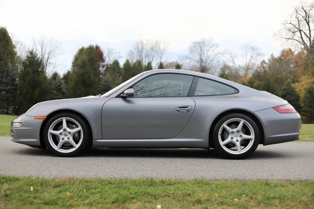 2006 Porsche 997 Carrera - Image 2 of 31