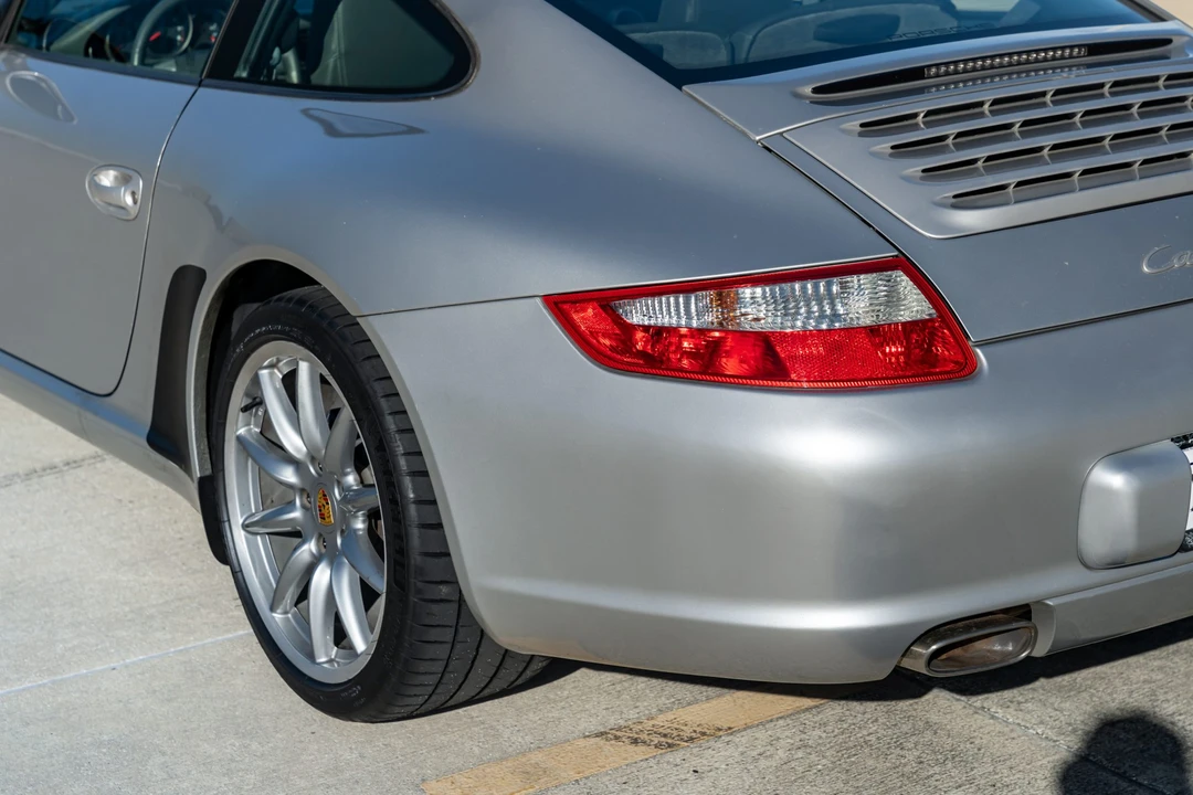 2006 Porsche 997 Carrera - Image 28 of 31