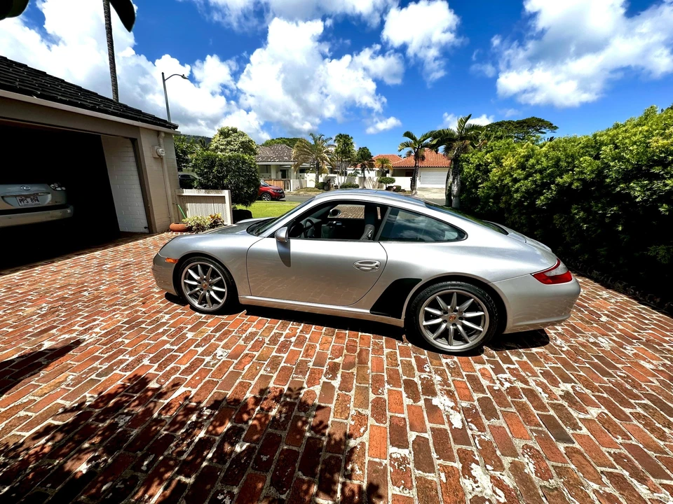 2006 Porsche 997 Carrera - Image 10 of 31