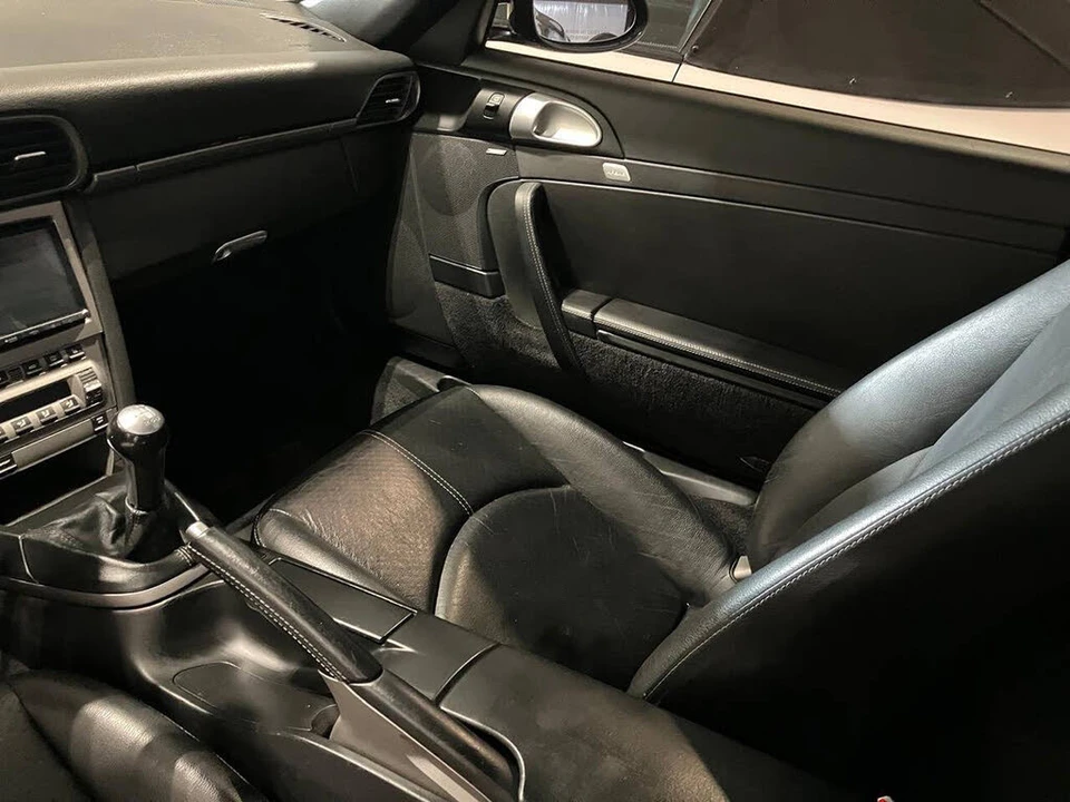 2006 Porsche 997 Carrera - Image 27 of 31