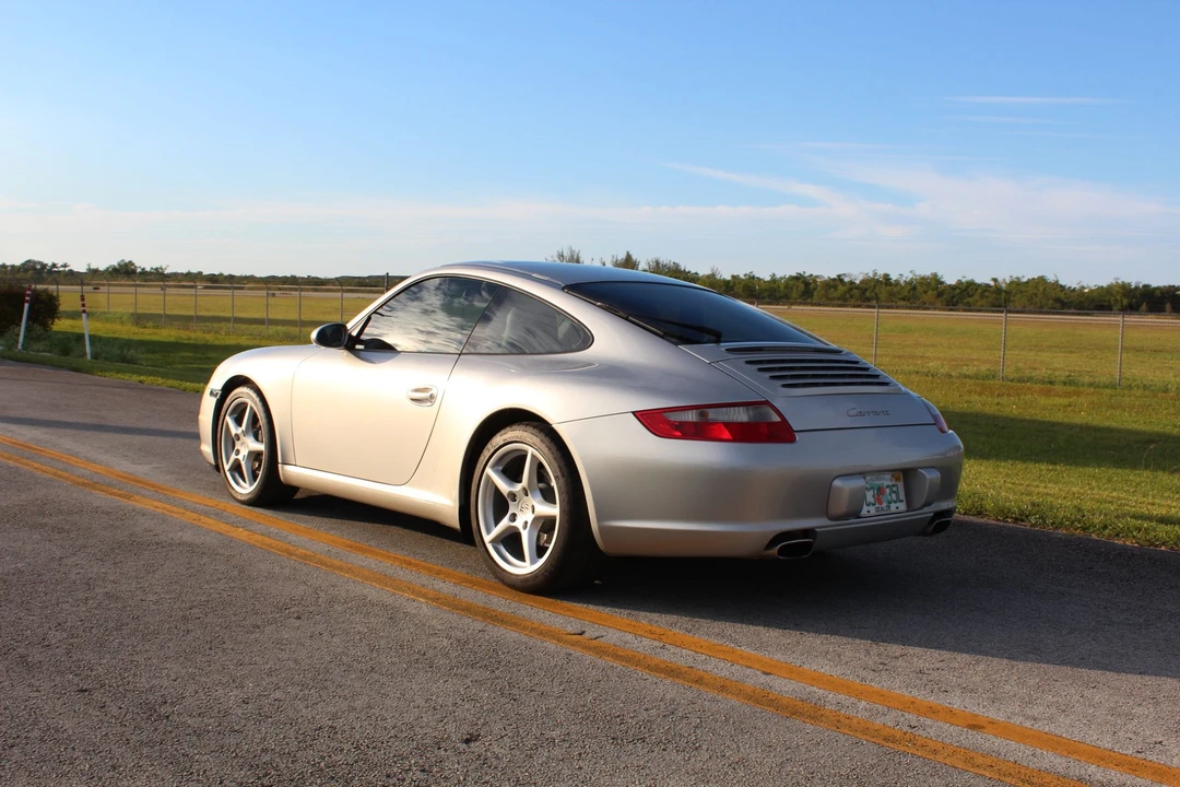 2006 Porsche 997 Carrera - Image 15 of 31