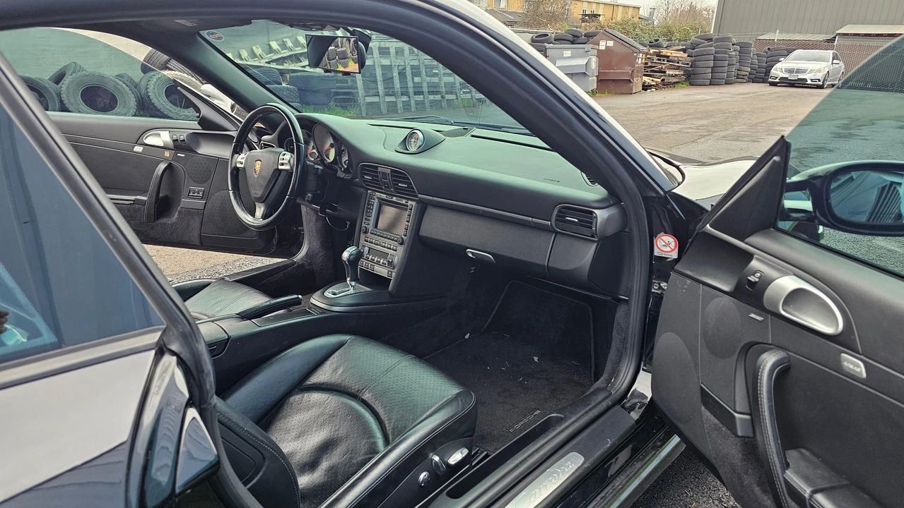 2006 Porsche 997 Carrera - Image 28 of 31