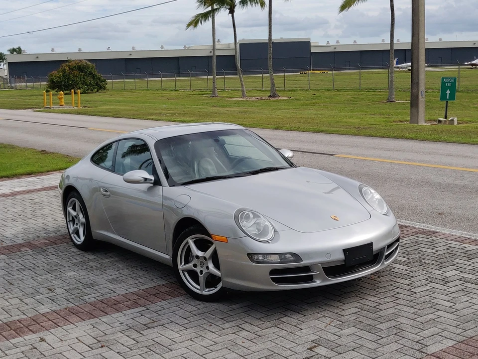 2006 Porsche 997 Carrera - Image 18 of 31