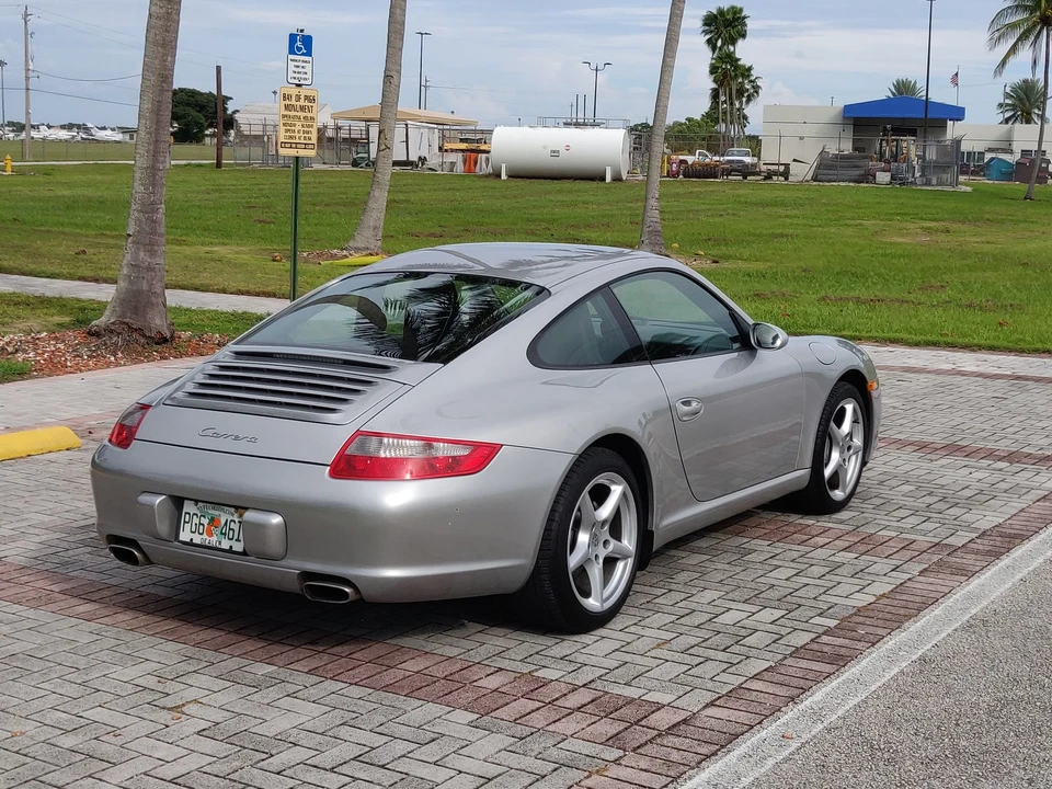 2006 Porsche 997 Carrera - Image 13 of 31