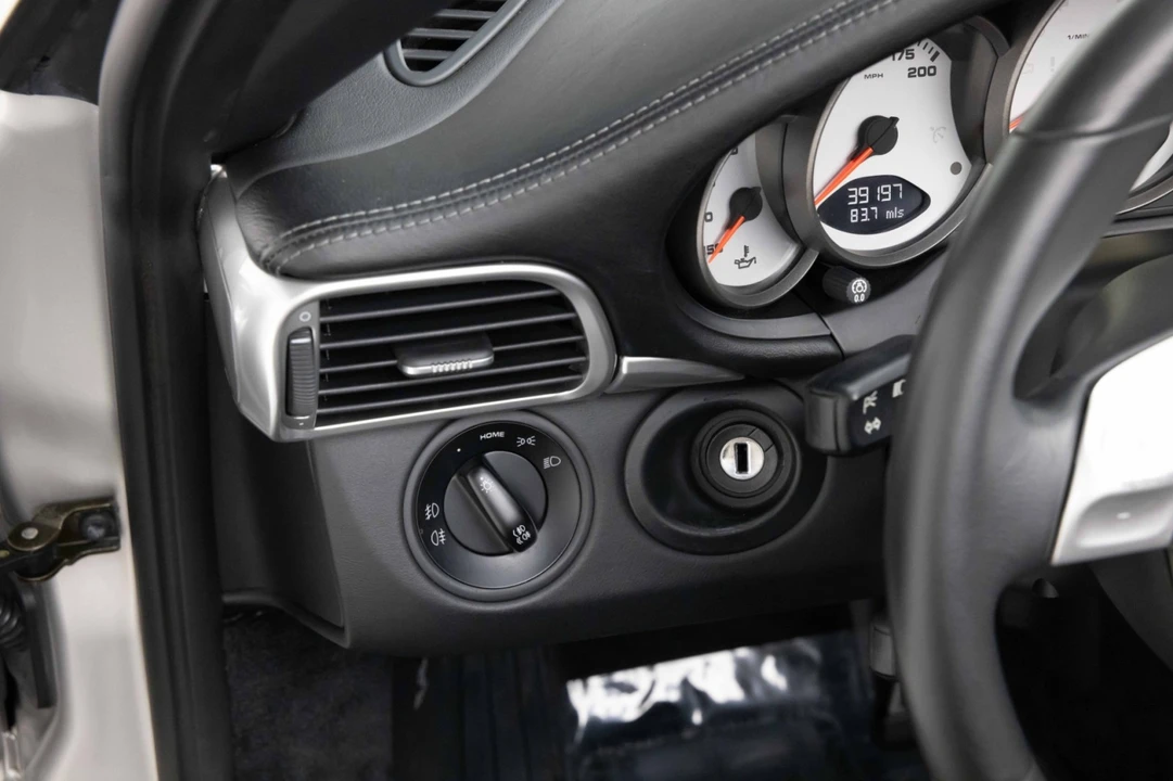 2006 Porsche 997 Carrera S - Image 28 of 31
