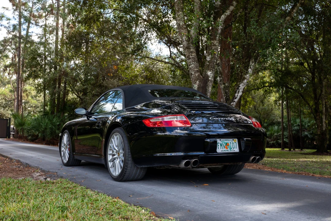 2006 Porsche 997 Carrera S - Image 8 of 31