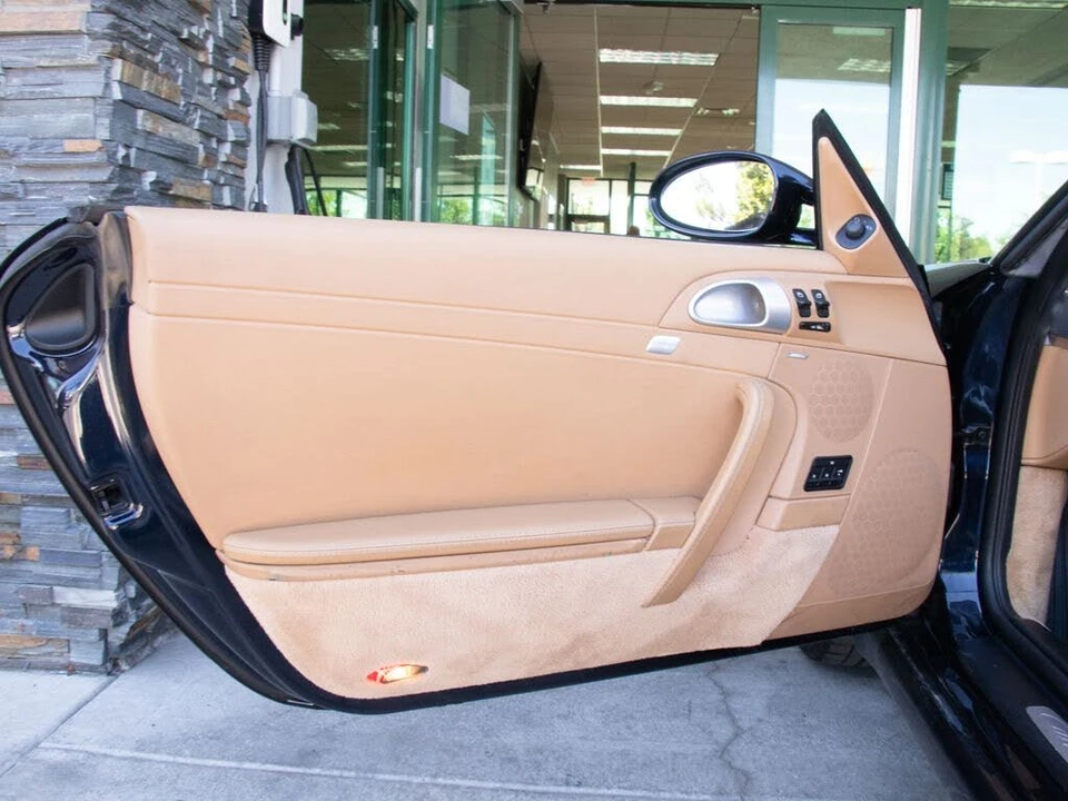 2006 Porsche 997 Carrera S - Image 8 of 21