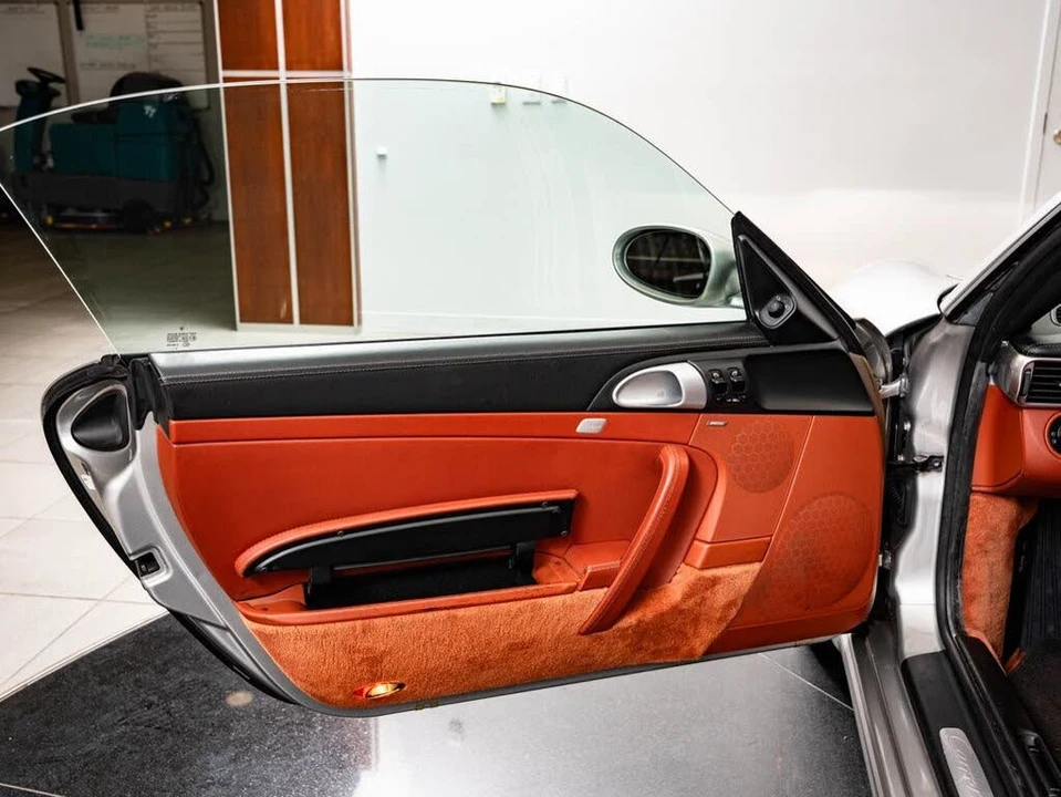 2006 Porsche 997 Carrera S - Image 26 of 31