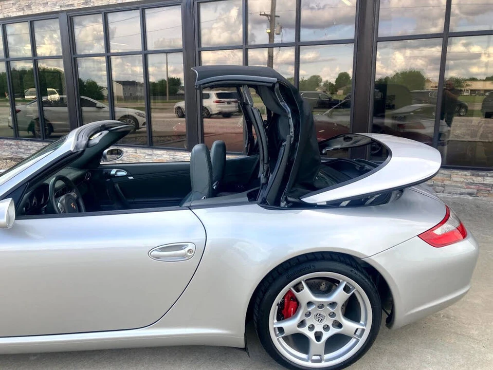 2006 Porsche 997 Carrera S - Image 26 of 31