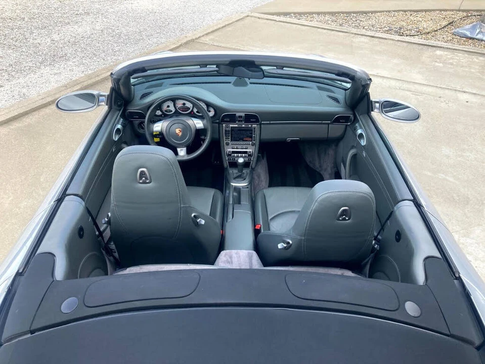 2006 Porsche 997 Carrera S - Image 17 of 31