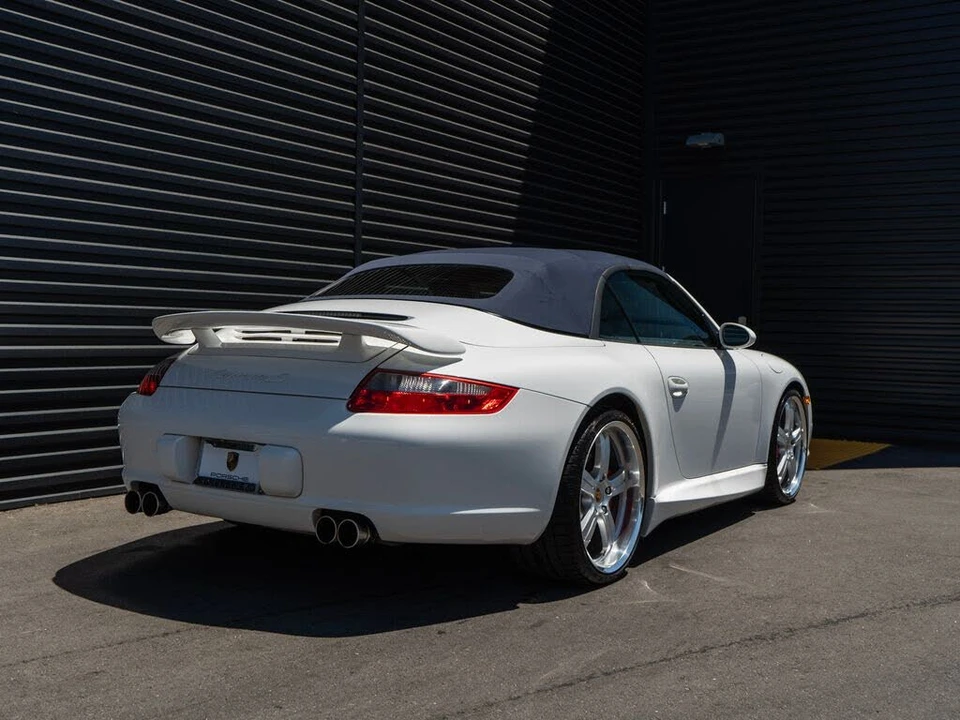 2006 Porsche 997 Carrera S - Image 9 of 31