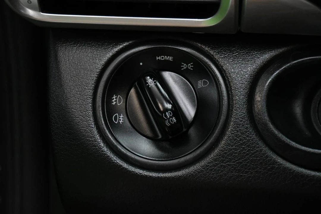 2006 Porsche - Image 20 of 31
