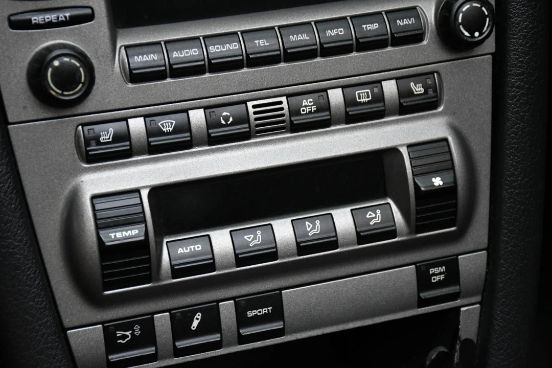 2006 Porsche - Image 23 of 31