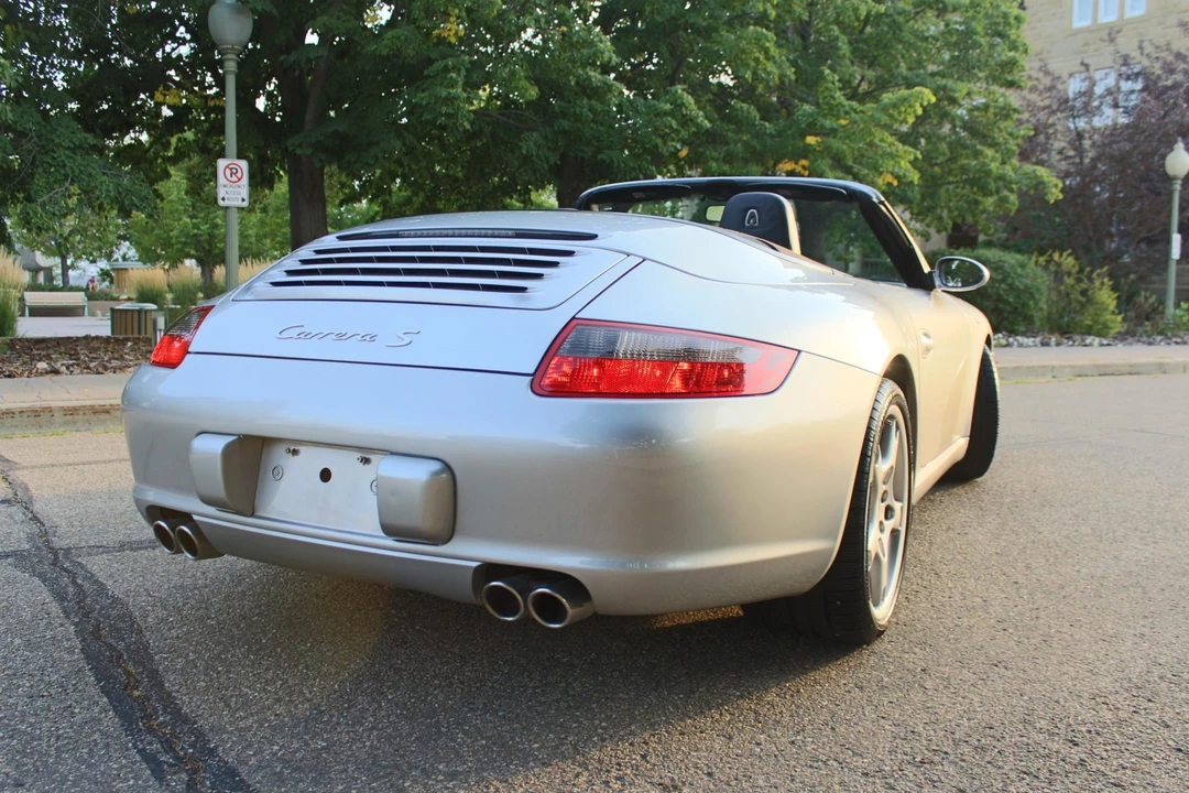 2006 Porsche 997 Carrera S - Image 8 of 31